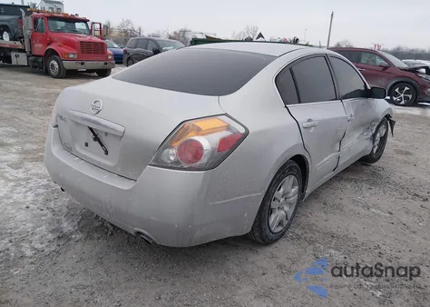 2009 Nissan Altima 2.5 z USA, uszkodzony, nr VIN 1N4AL21EX9C110685
